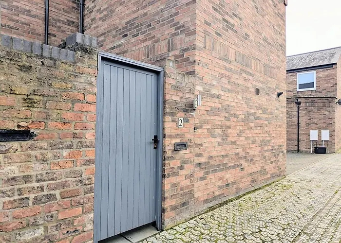 The Mews With Free Parking York