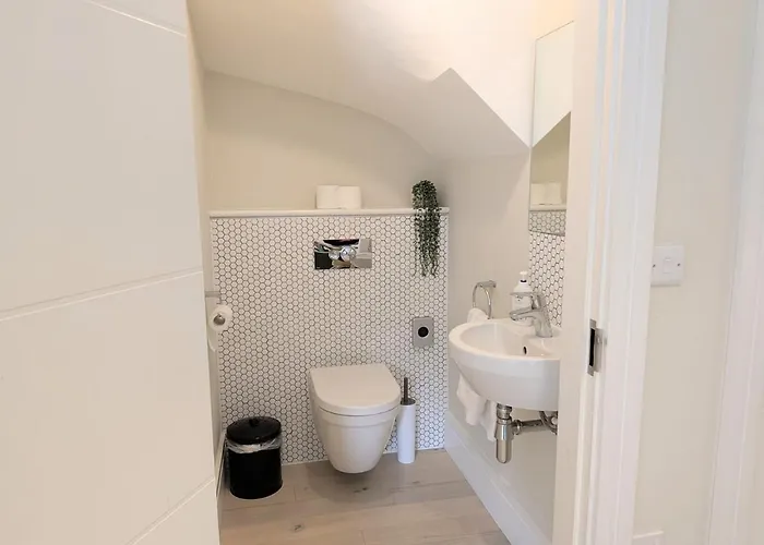 The Mews With Free Parking Holiday home *